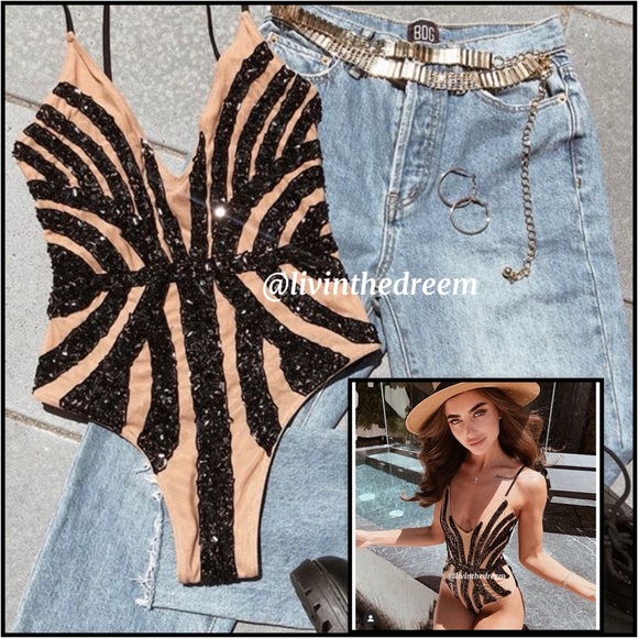 NWT Beach Bunny Jolie One Piece Nude / Black Size Medium $495 - Picture 4 of 16